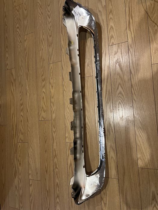 Rebordo, grelha de radiador - Mercedes GLA