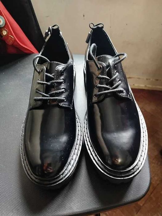 Sapatos novos 38
