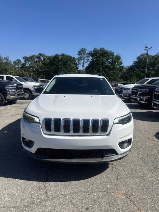 Jeep Cherokee      2022