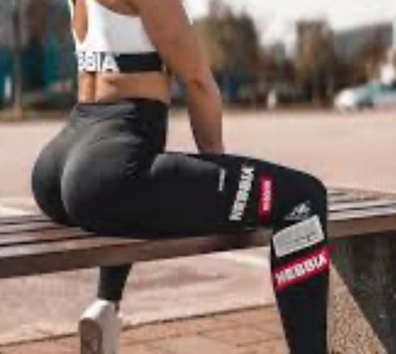 Спортивные комплекты рашгарды топы лосины Nebbia Babalu Hipkini