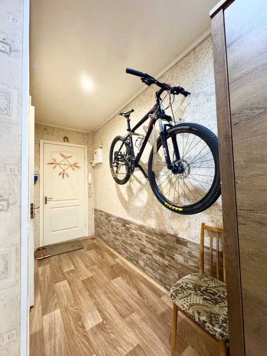Продам 3к квартиру Тополь Тополя-1 Правий берег