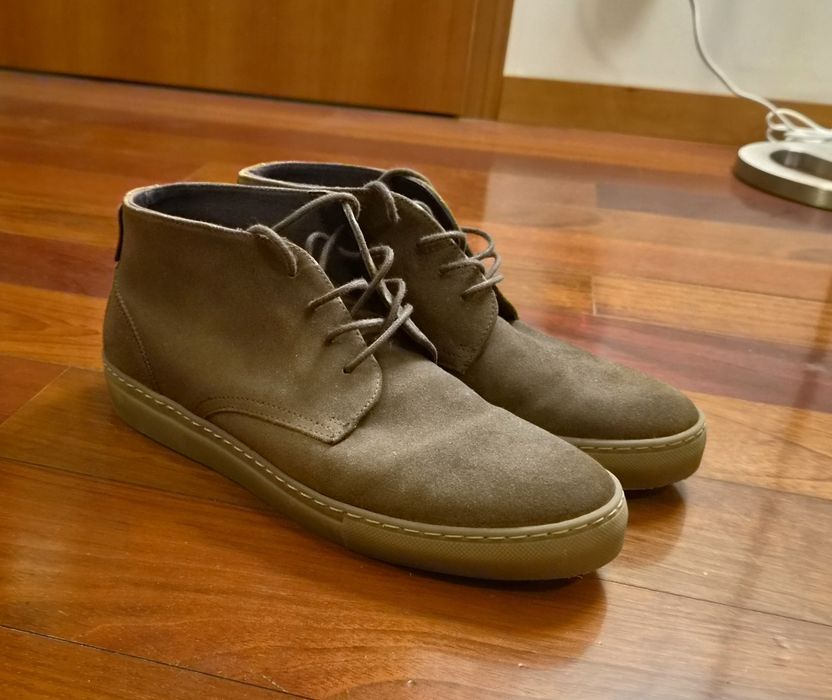 Botins / Botas / Sapatos Decenio
