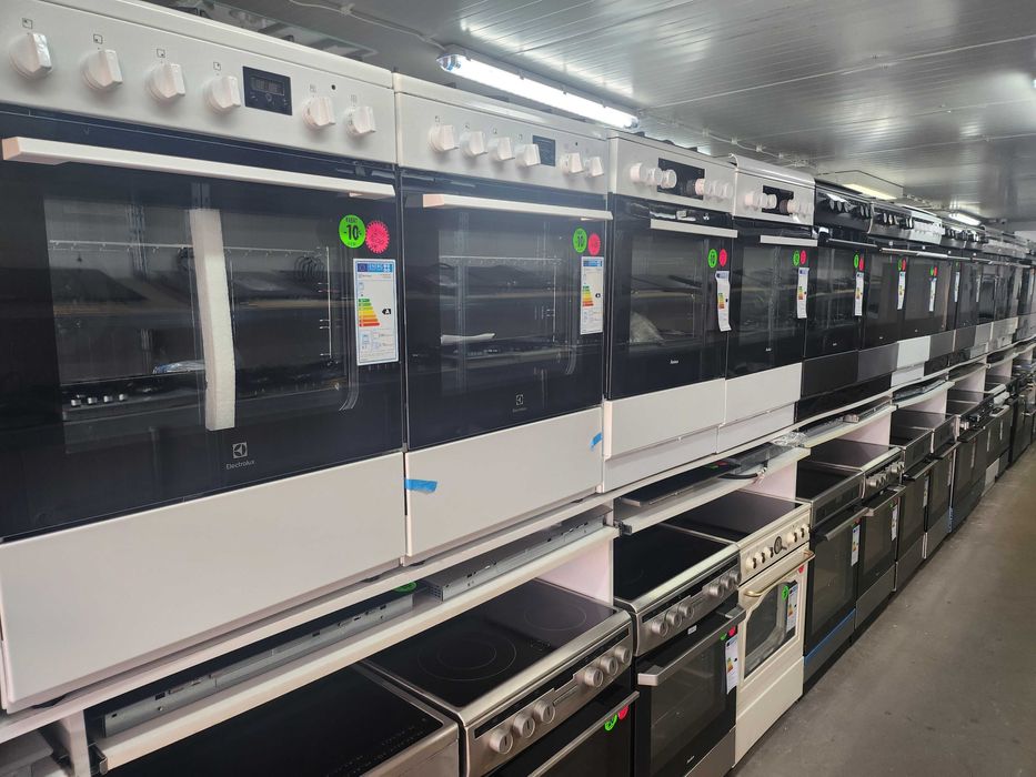 JANKI, ul. WSPÓLNA 6 Kuchnia Electrolux LKK640201W