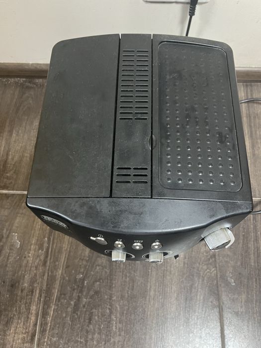 De’Longhi Magnifica (ESAM 3000 / 3200), автоматична, зернова