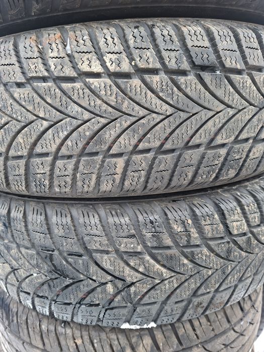 Зима. 205/70/15. Комплект. Резина, Шины.