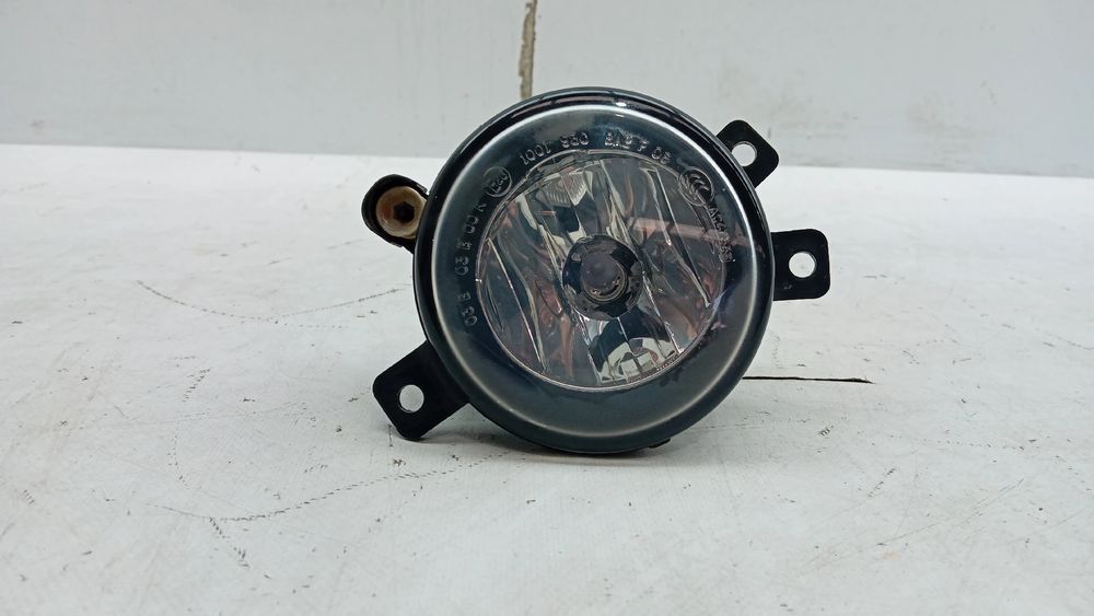 Farol nevoeiro frente esquerdo BMW X1 (E84)