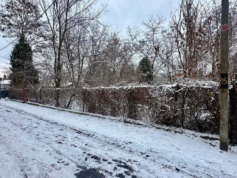 - Działka 607 mkw Tomaszowie Maz. - ul. Ugaj -