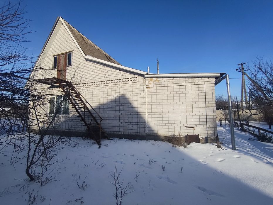 Продам будинок в селі Коржі Київської області