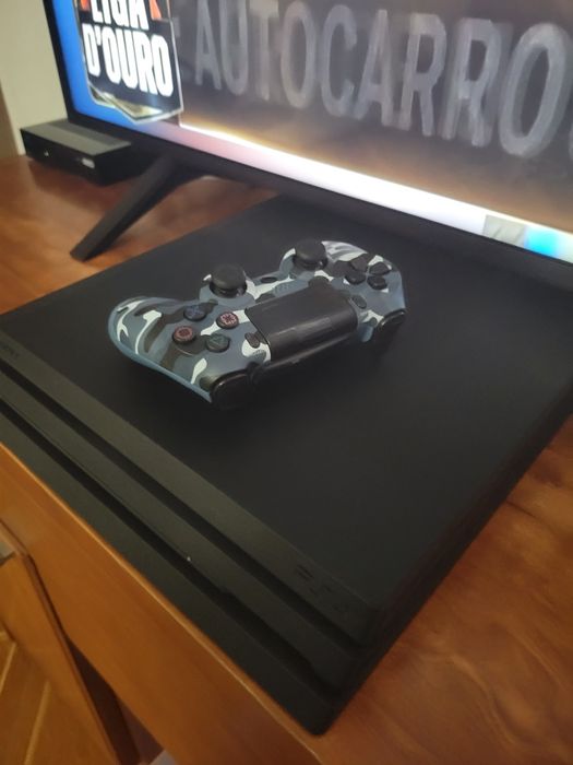 Ps4  Pro usada em bom estado