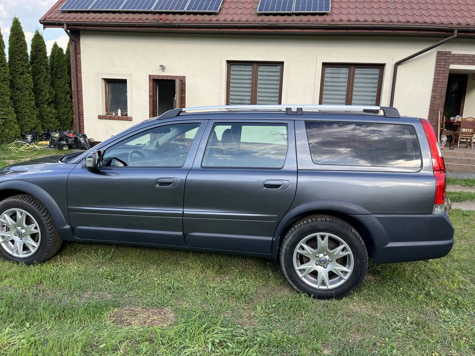 Volvo xc70 2.4 d5 185 km 2006