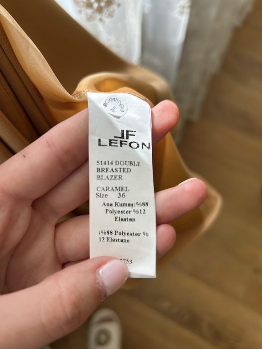 Якісний піджак від брючного костюма