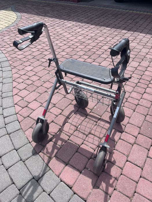 Wózek  dla osoby starszej