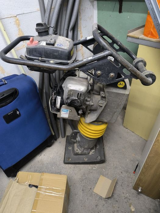 Zagęszczarka skoczek Bomag