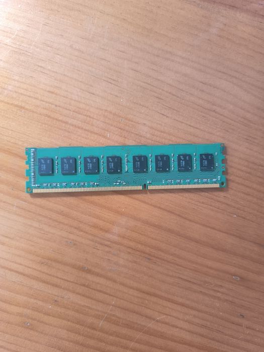 Memória RAM DDR3 Crucial 1x8GB