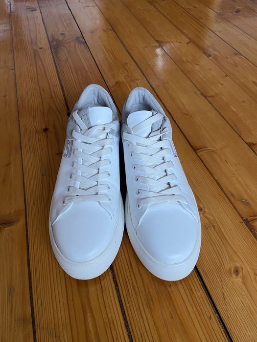 Кожаные белые кеды