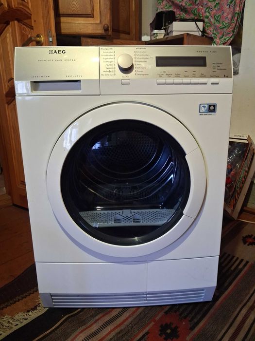 Сушильна машина    Electrolux EDI96150W