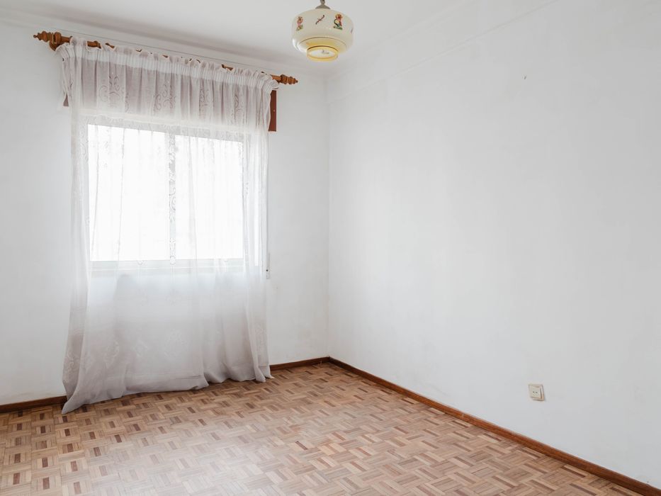 Apartamento T2 à venda em Faro com 2 arrecadações | Venda privada