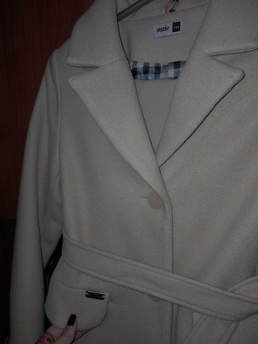 Суконне пальто на дівчинку 134