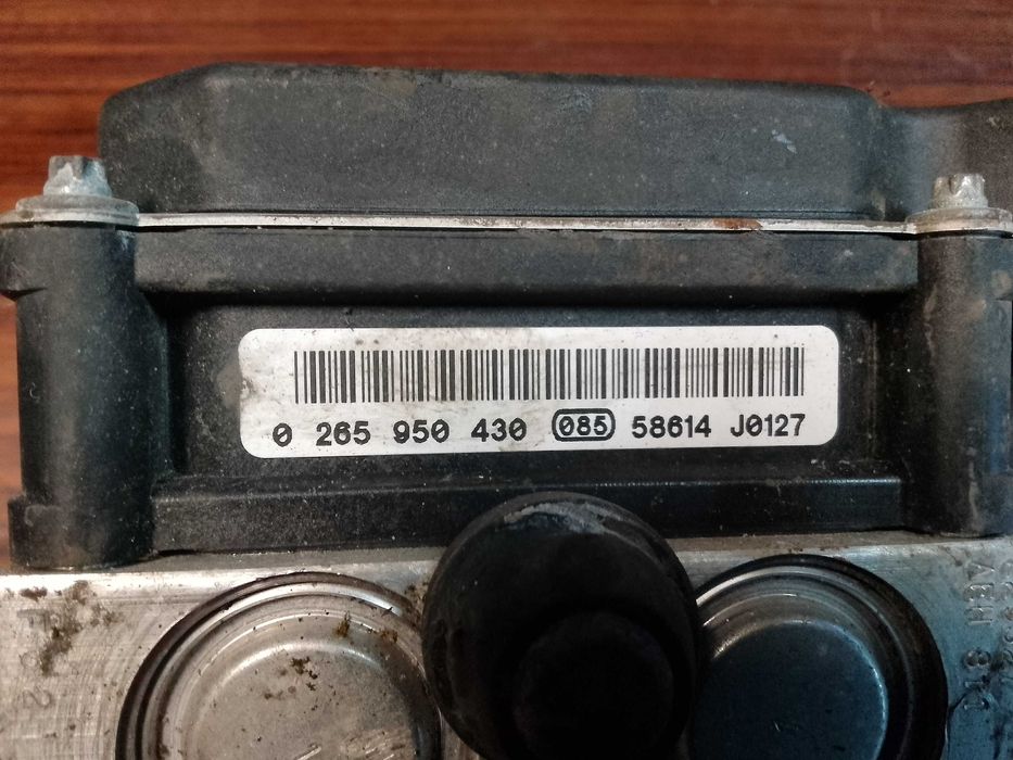 pompa abs sterownik AUDI A6 C6 4F0.910517L 4F0.614517L