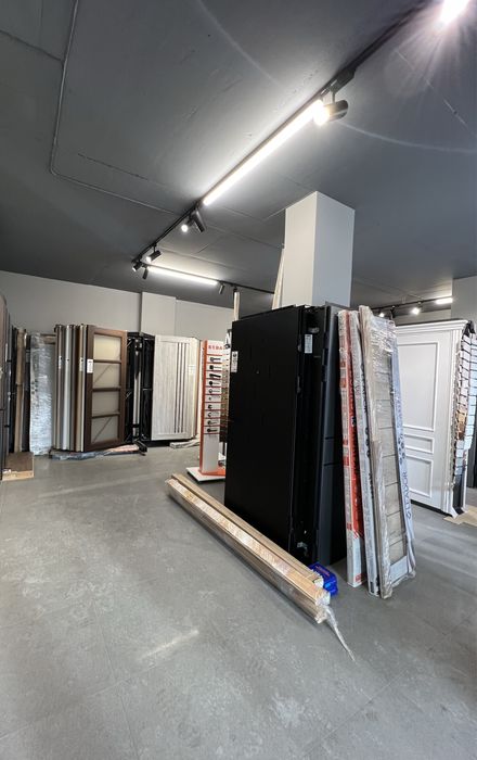 Продаж комерційного приміщення з готовим ремонтом вул.Рівненська