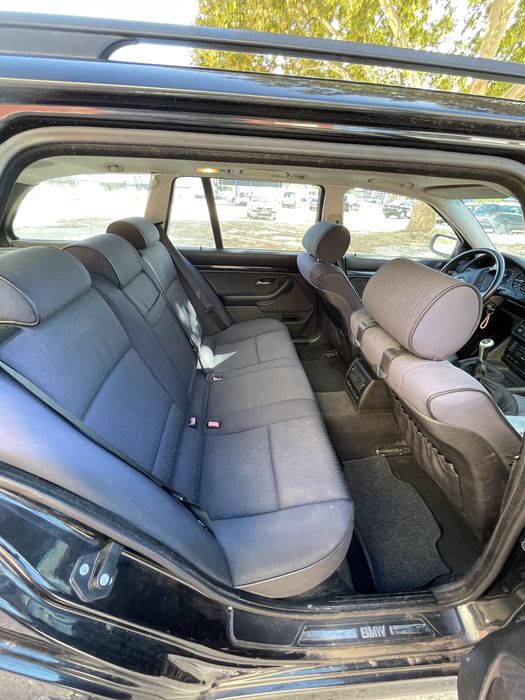 Bmw 525 D pack M 163 cvs  6cilindros em linha