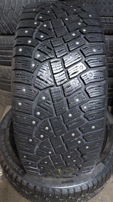 Зимние шины резина пара шип Continental Ice Contact 2 235/45  R18 235 45 18