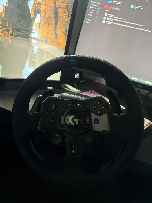 Volante g923 literalmento novo ( usado 2x )  / mufanças incluido