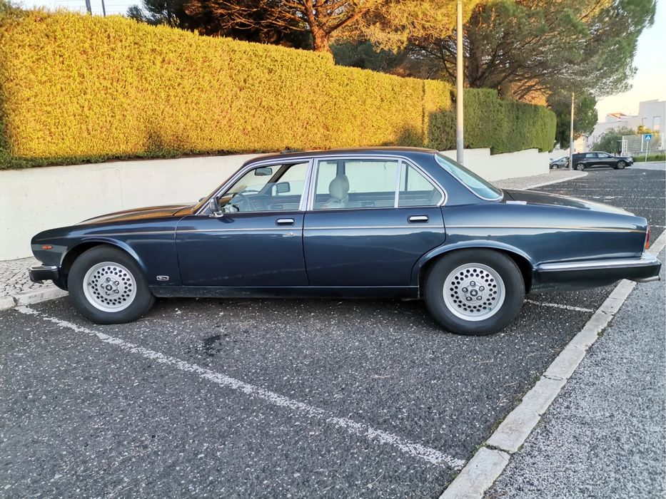 Jaguar xj12 SOVEREIGN — photo 5