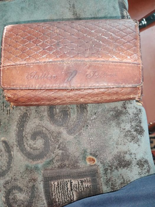 Портмоне кожаное