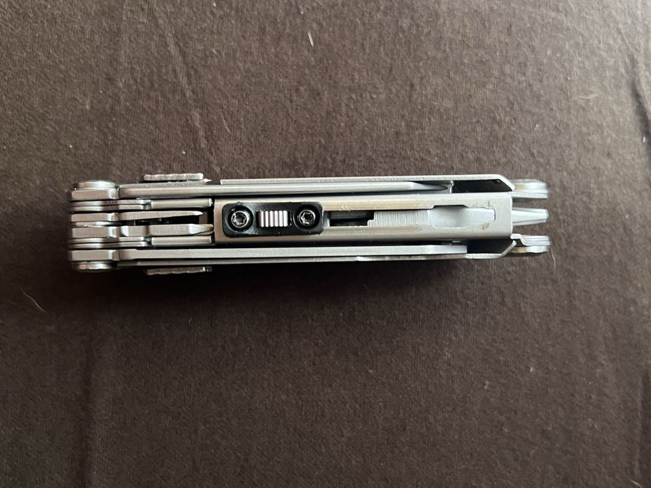 Multitool Gerber Flik