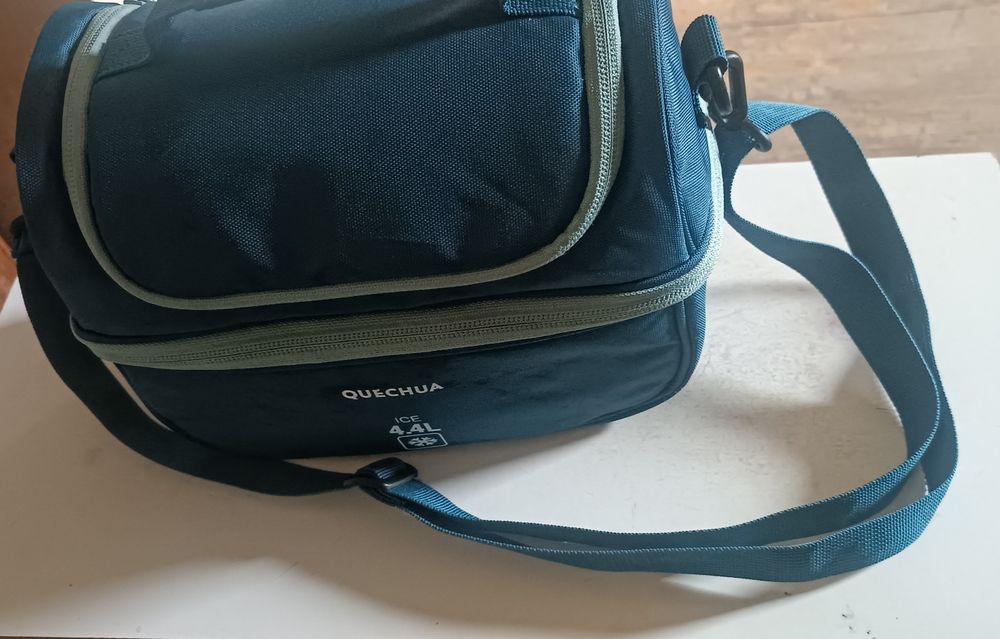 Lancheira Térmica Quechua 4.4L