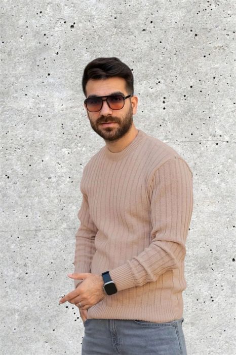 Męski gładki beżowy sweter w prążki z okrągłym dekoltem xxl 5ia