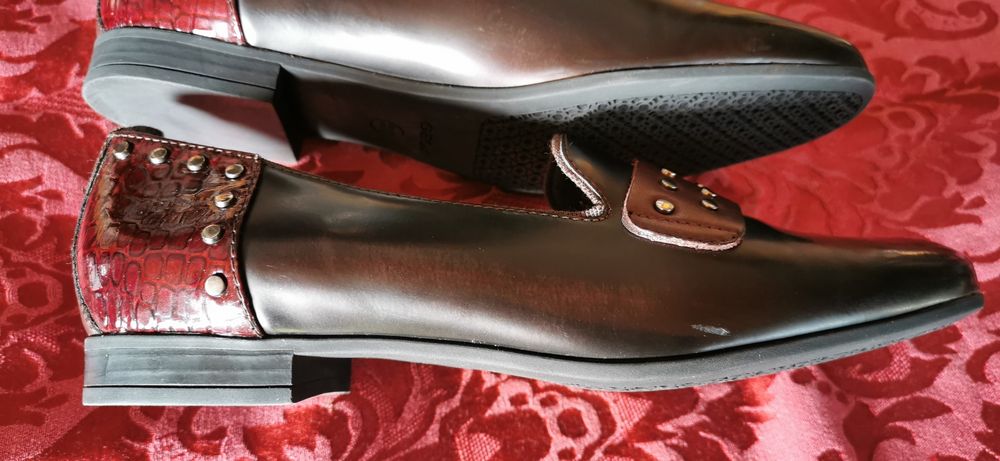 Sapatos de senhora Geox novos sem uso