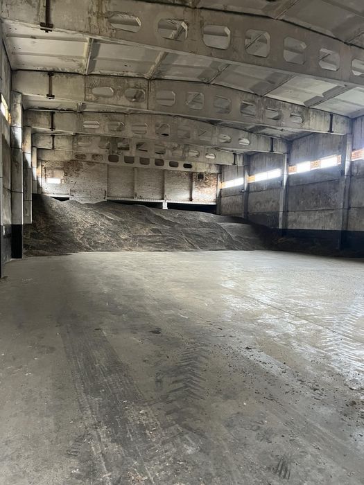 Продам комплекс будівель с.Бірки