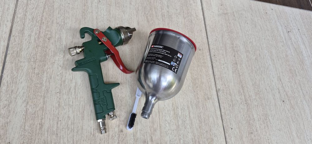 Pistola pneumática de pintura