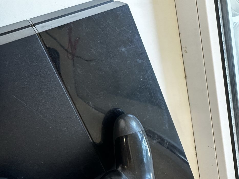 Продам Playstation 4 500gb