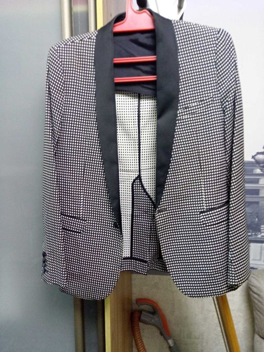Мужской.  пиджак
