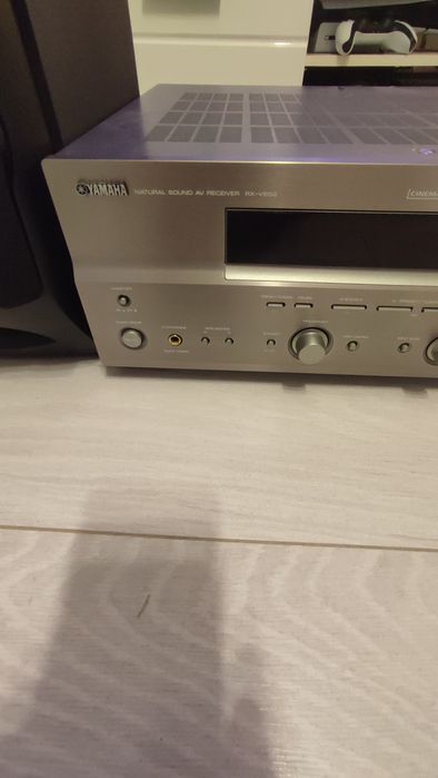 Sprzedam amplituner wzmacniacz  Yamaha RX-V559 z kolumnami