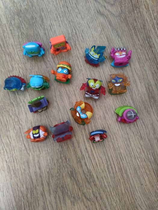 Figurki super zings