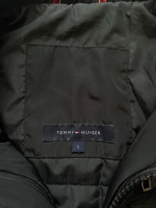 Класна ! Куртка Бомбер Tommy Hilfiger з нових колекцій