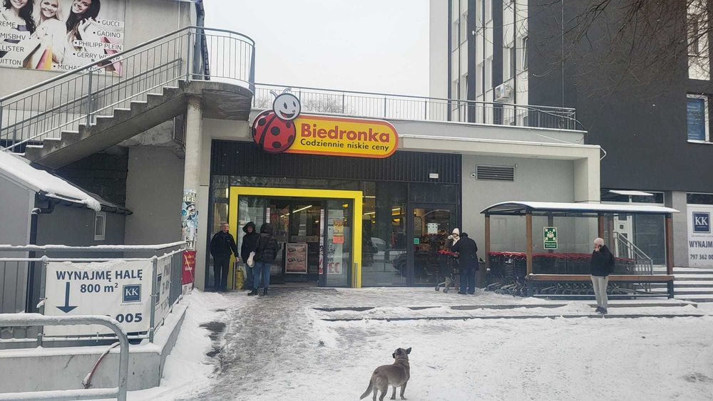 Lokal do wynajęcia 800 m2 przy Biedronce i Rossman