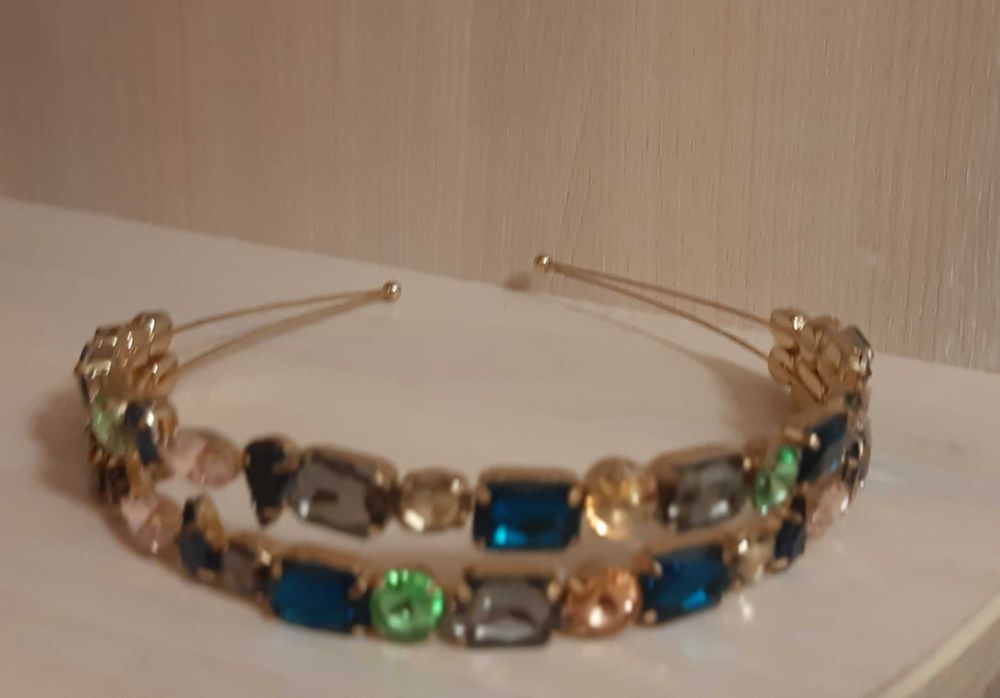 Обруч на голову нарядный