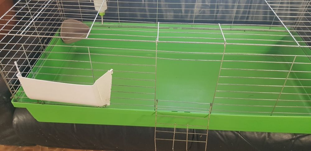Duża klatka dla królika z wyposażeniem