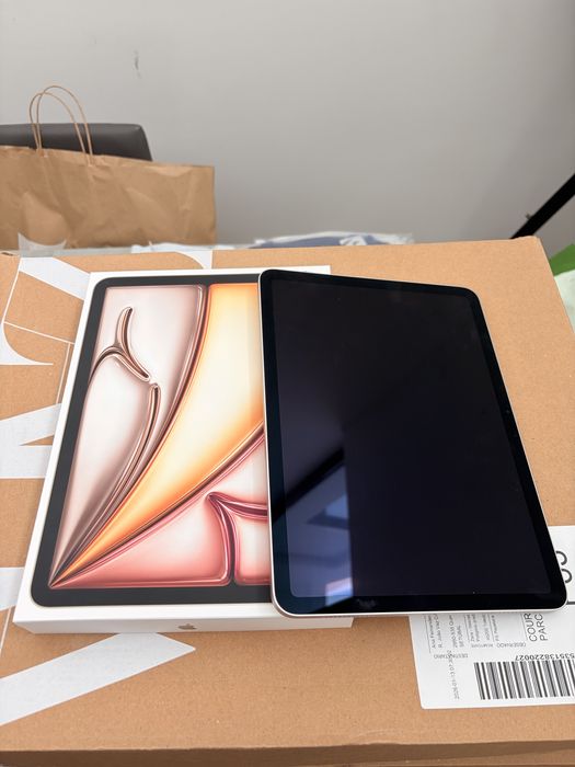 Apple Ipad Air 11’ ( processador M3 ) 128 gb