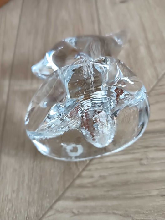 Szklana figurka, przycisk do papieru ozdoba