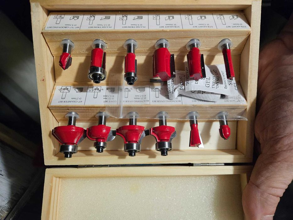 Frezy trzpieniowe do drewna