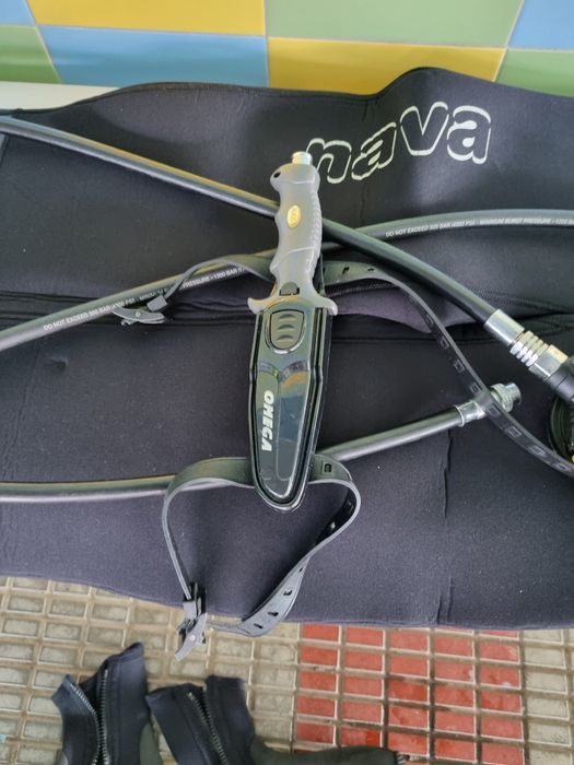 Material de mergulho como novo