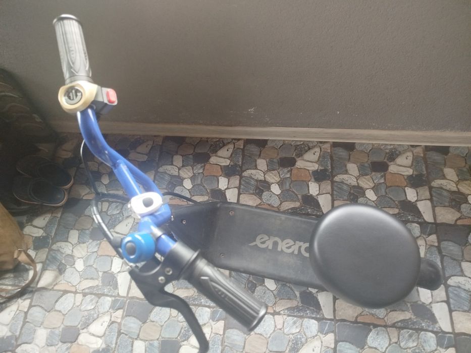 Hulajnoga elektryczna Enero M8