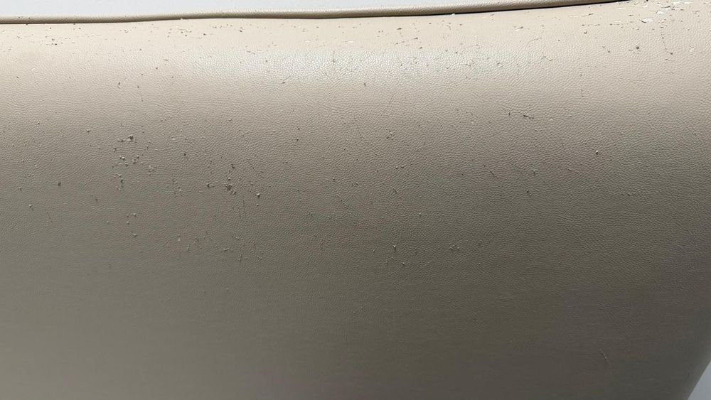 Cabeceira, com marcas