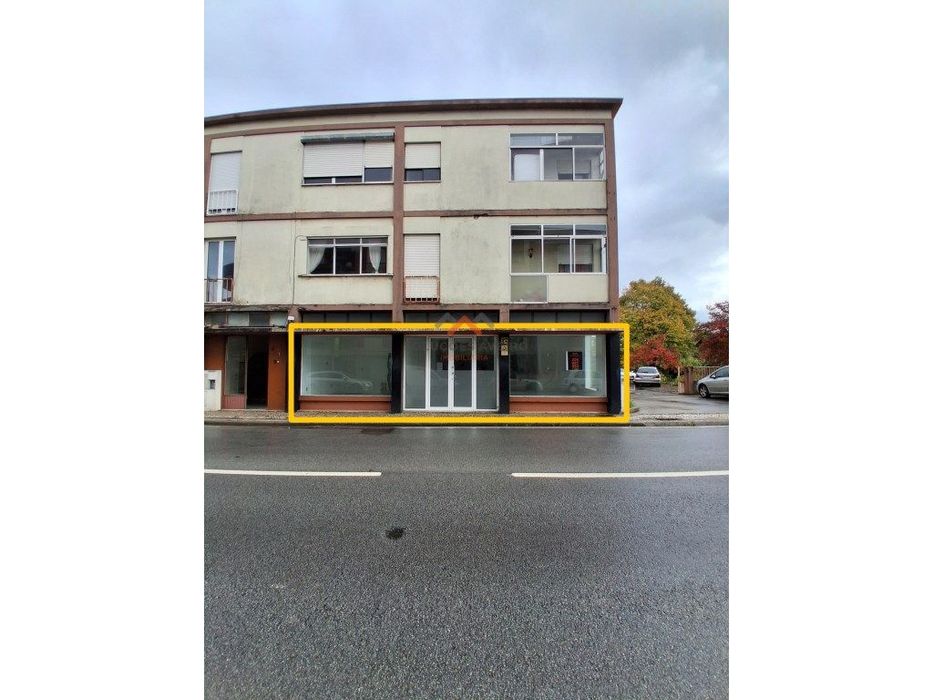 Loja para Comércio na Baixa de Águeda